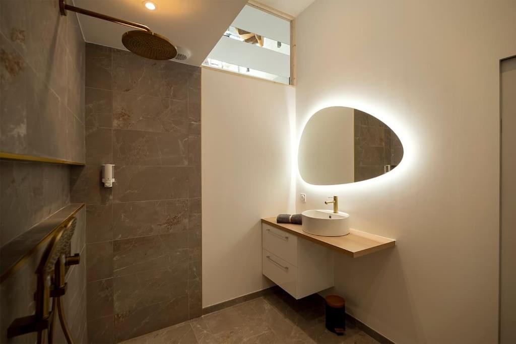 Loft De Luxe Le Chic, Grand Jacuzzi, Vue Port De Plaisance Apartamento Saint-Valery-en-Caux Exterior foto