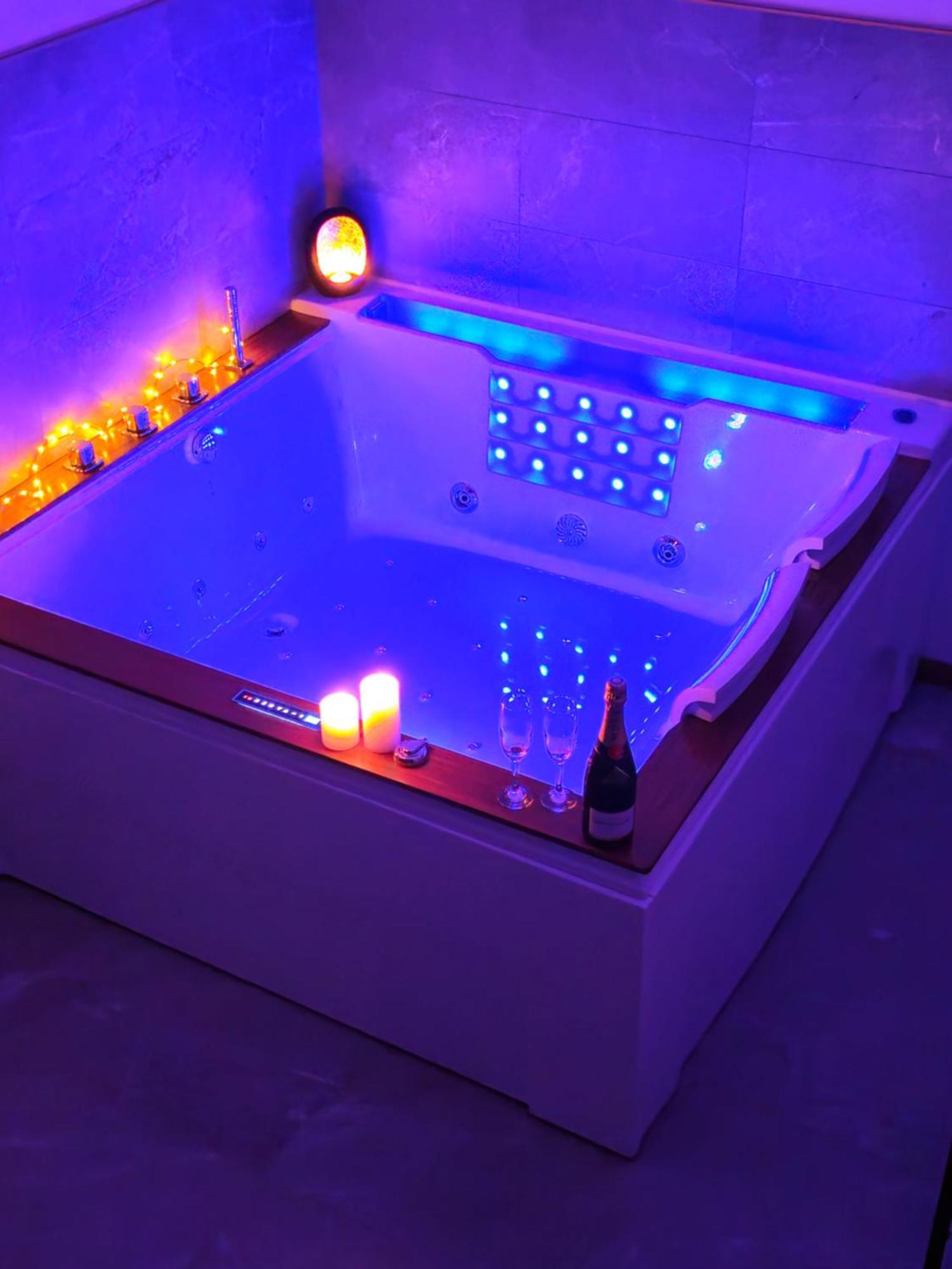 Loft De Luxe Le Chic, Grand Jacuzzi, Vue Port De Plaisance Apartamento Saint-Valery-en-Caux Exterior foto